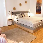 Rehlein Apartment
