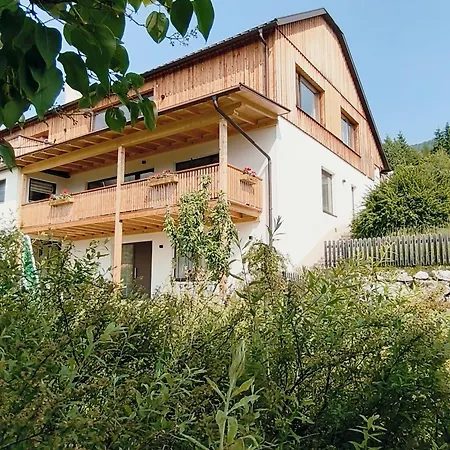 Rehlein アパート *